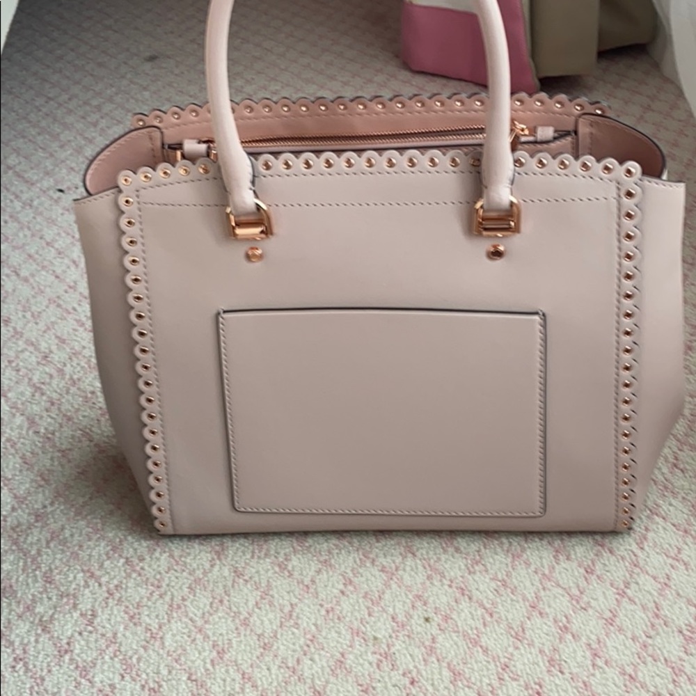 Purse - Picture 3 of 4